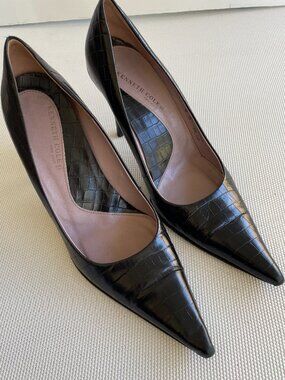 Kenneth Cole New York Dress Me Up Black Leather Pumps, Croc pattern, Size 8M.